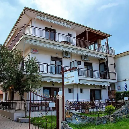 Dimitra House Apartman