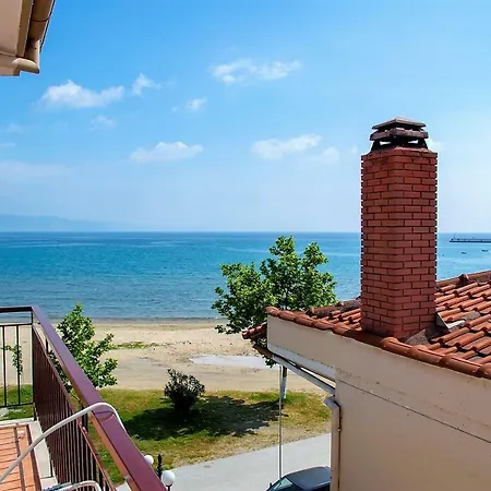 Dimitra House Apartman *