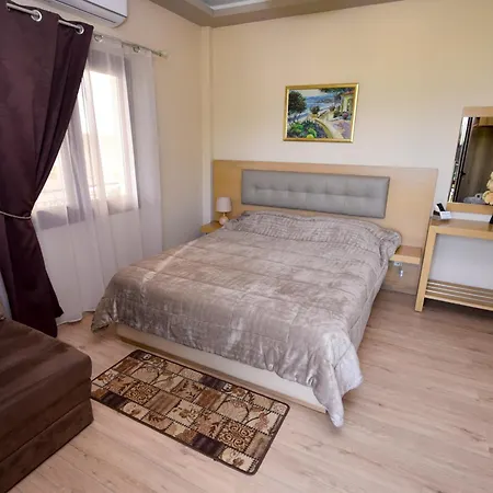 Apartament Dimitra House *