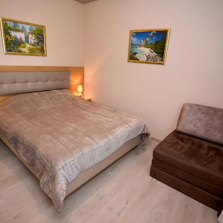 Dimitra House